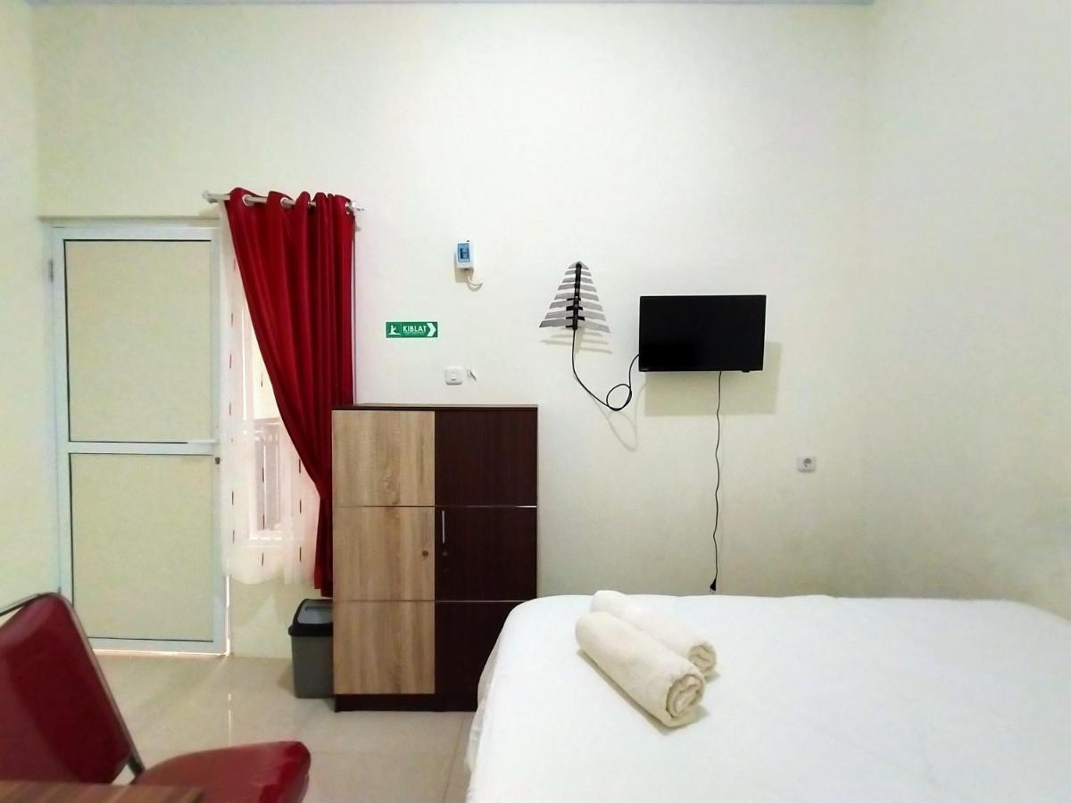 Homestay Danesti Syariah Near Bandara Sultan Hasanuddin ماكاسار المظهر الخارجي الصورة