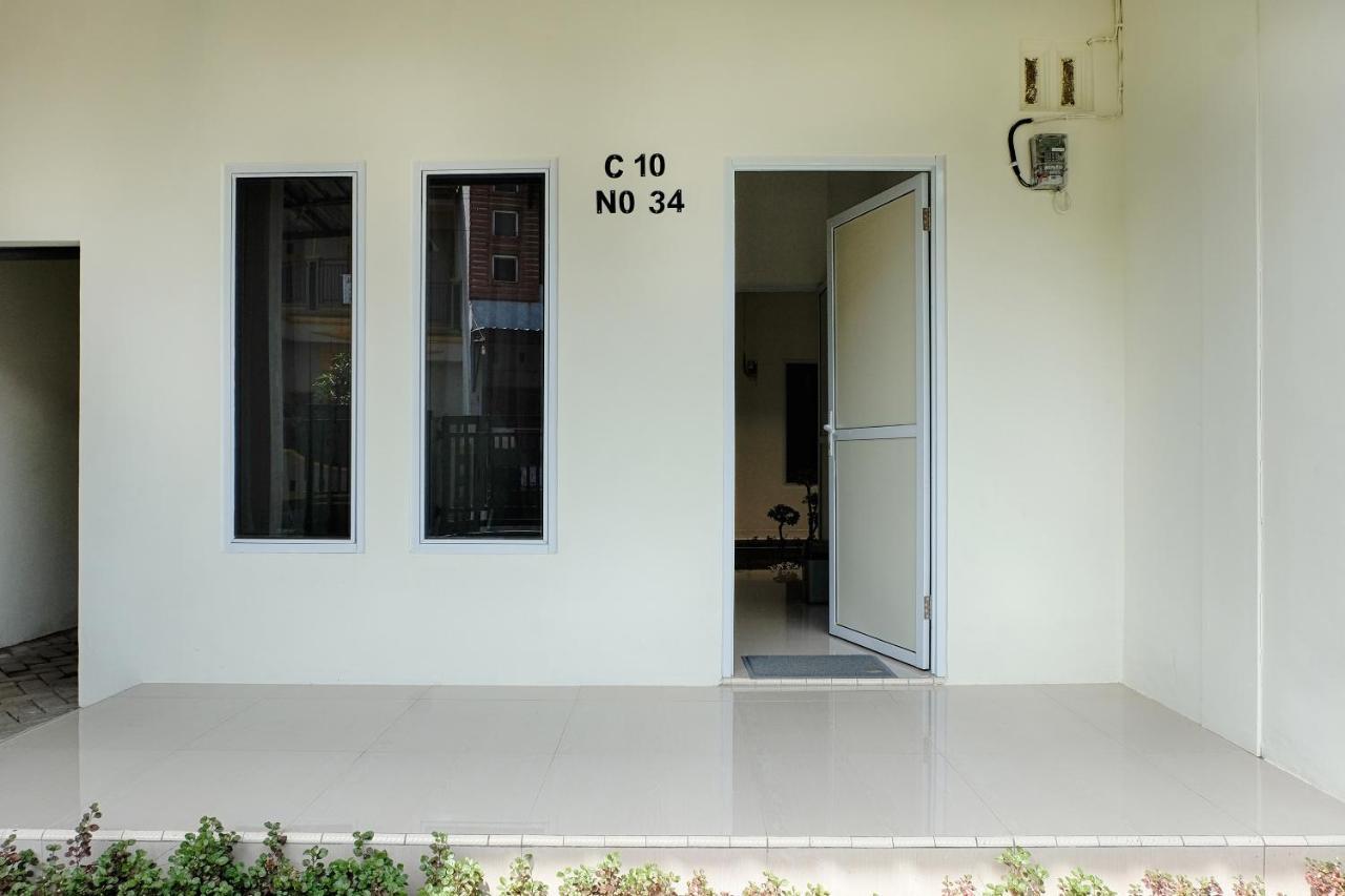 Homestay Danesti Syariah Near Bandara Sultan Hasanuddin ماكاسار المظهر الخارجي الصورة